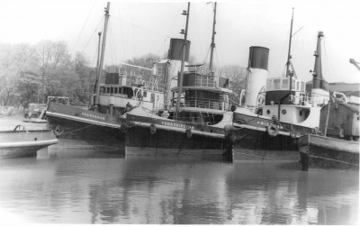 Guardsman, Yorkshireman & Prizeman, May 1965.jpg