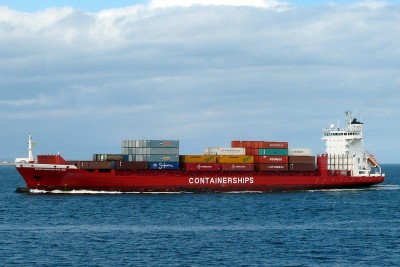 containershipsvii070410x4.jpg