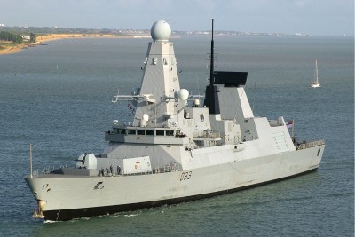 HMS DAUNTLESS 110910a.JPG