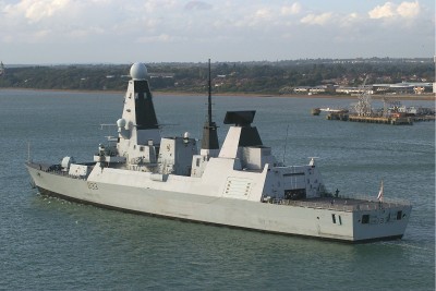 HMS DAUNTLESS 110910b.JPG