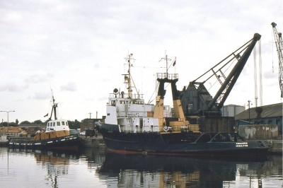 KWAKWANI 100876a.jpg