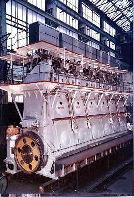 montana engine1.JPG