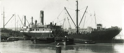 Alexandria steamer 1930s.jpg