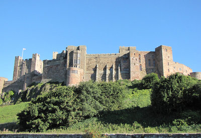 Bamburgh Castle 180913 A.jpg