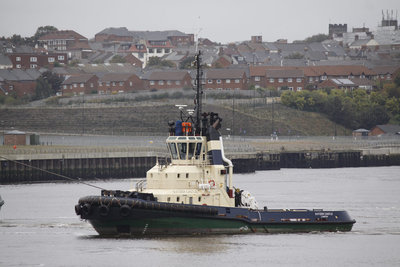 01) Svitzer Castle (18.10.13).jpg