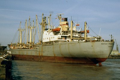 FRYCZ MODRZEWSKI 280893c.jpg