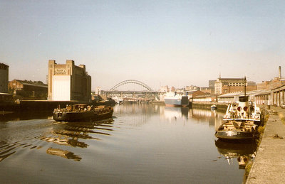 Newcastle Quay 100884.jpg