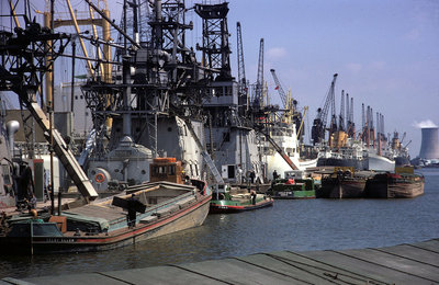 Hull docks g #.jpg