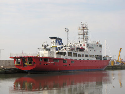 POLARSURVEYOR080415A.jpg