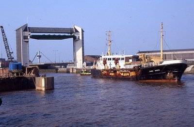 SAND SERIN 200589c.jpg