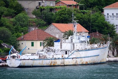 UNKNOWN MINESWEEPER 160512a.JPG