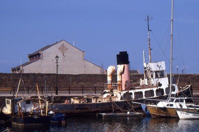 CHIPCHASE 140896a.jpg