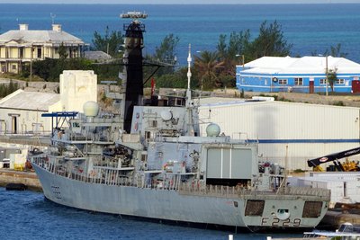 HMS LANCASTER 130415b.JPG