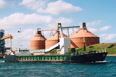 Swallow.jpg (377.55 KiB) Viewed 2851 times Swallow.jpg