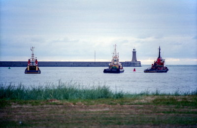 Hillsider, Flying Spindrift & Cragsider, 22 June 1996_1.jpg