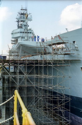 Illustrious, Portsmouth, 29 August 1998 (5)_1.jpg