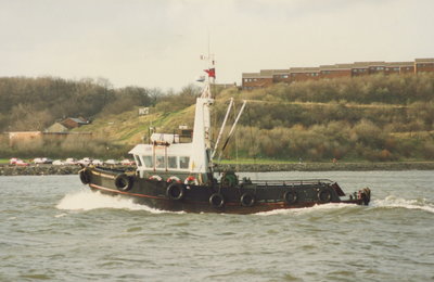 Torbay Endeavour March 1992.jpg