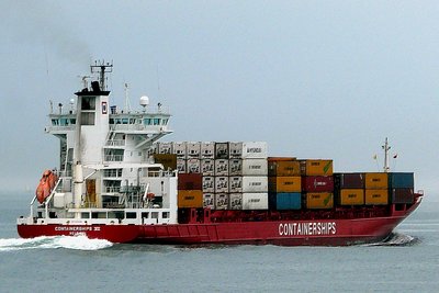 11122containerships-vii150411x7.jpg