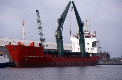 SVENBORG GALLANT 080602a.jpg