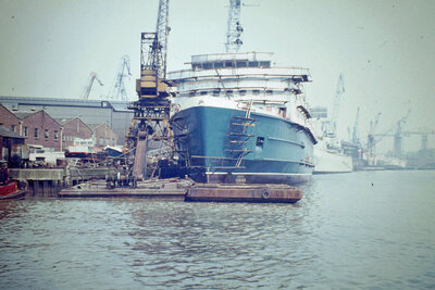 877a.jpg