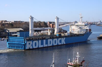 Rolldock Storm-2.jpg