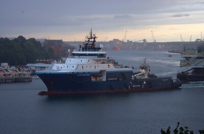 Pacific Discovery-2.jpg