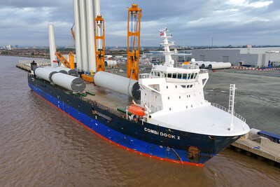 Combi Dock I13_D.jpg