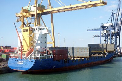 25135 dream 300925 x4.jpg