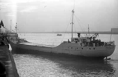 union star 231175 x1.jpg