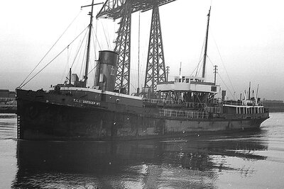 t.c.c. dredger no. 1 301175.jpg