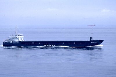 NORTHERN LINDNES 040897a.jpg