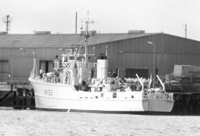 HMS KEDLESTON   11-3-1972.jpg