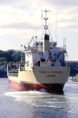 PAMELA EVERARD   28-8-1999.jpg