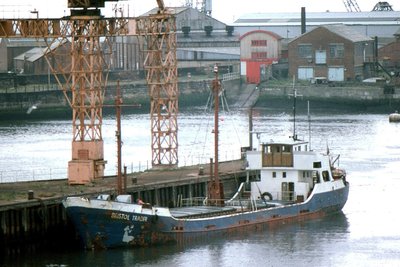 BRISTOL TRADER 060778a.jpg
