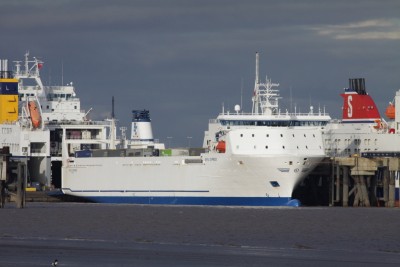 BirkaExpress~NorthKillingholme~120113.JPG