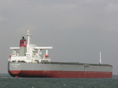 CAPETRIUMPH200906D.jpg