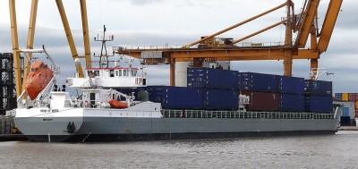 prideofveere270909.jpg