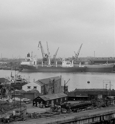 LIMPSFIELD   SEPT 1973.jpg