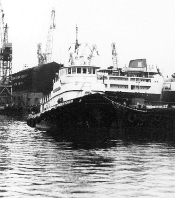 MISTER ROBERT   DEC 1972.jpg