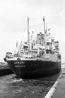 demarg270679x4.jpg