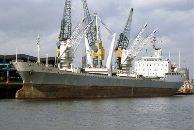 MC JADE 250494a.jpg