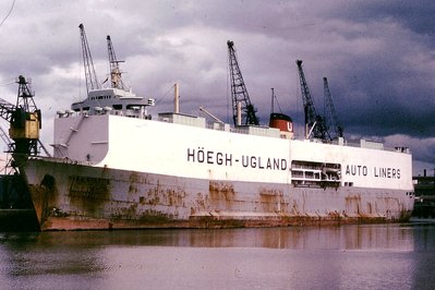 HUAL-AKARITAxaw.jpg