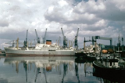 PORT-AUCKLANDxaw.jpg
