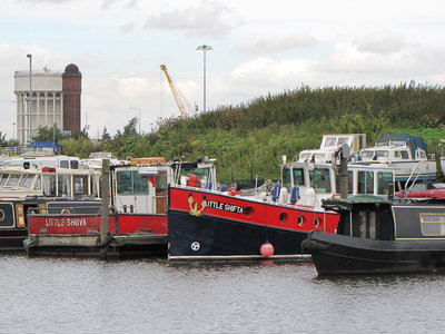 LITTLESHIFTASHUVA280814.jpg
