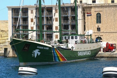 RAINBOW WARRIOR 130510c.JPG