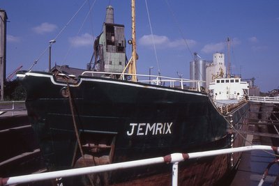 JEMRIX 270491a.jpg