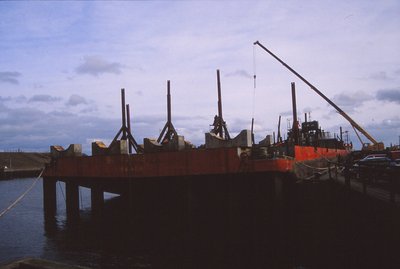 BOABARGE 7. 1990.jpg