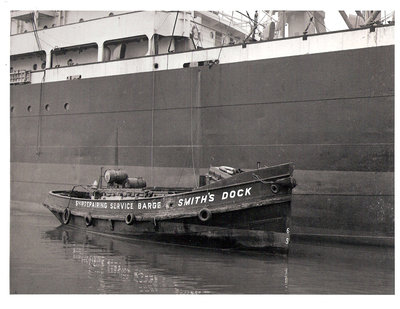 Service barge March 1964.jpg