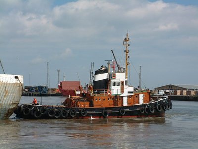 INGE260704E.jpg