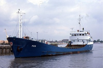 PER 270682a.jpg